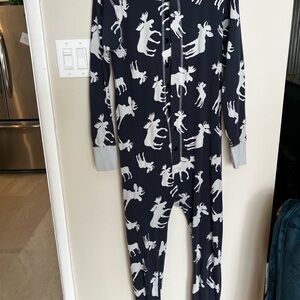 Lazy One flapjack Navy and Gray Don’tMoose with Me
Cotton Onesie whimsical